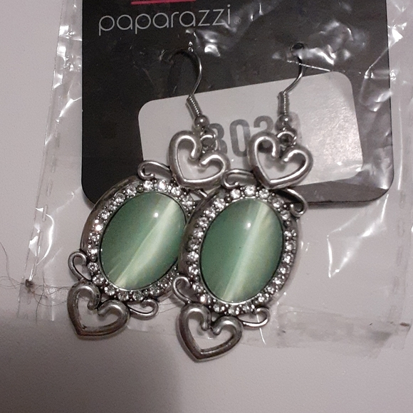 Moonstone Green Earrings - Picture 1 of 1